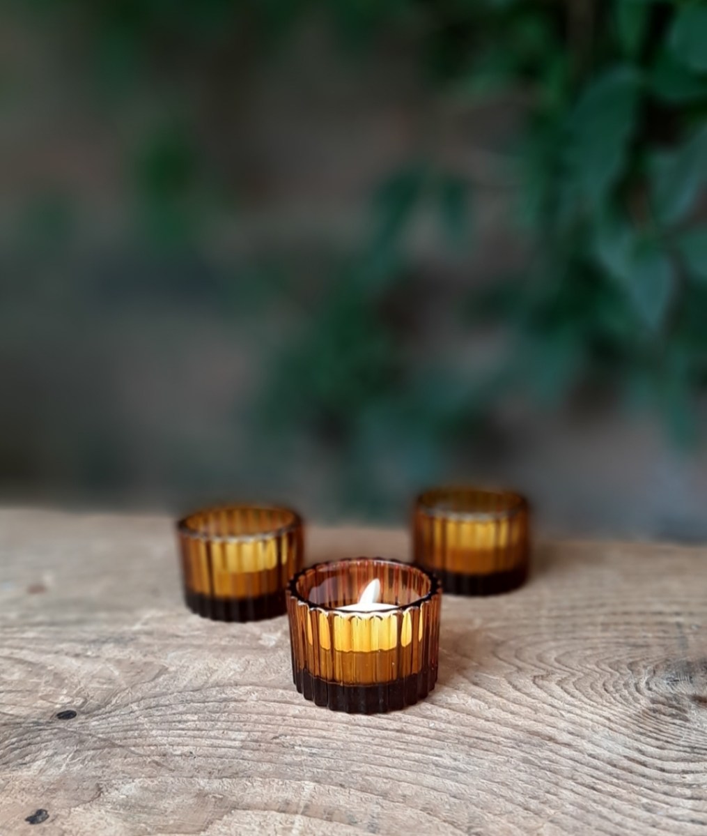 amber ribbed tealights for hire in Scotland