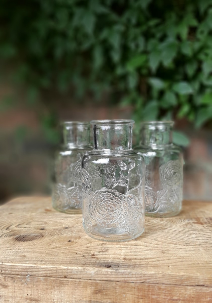 glass flower vase hire in Dundee & Perthshire Scotland