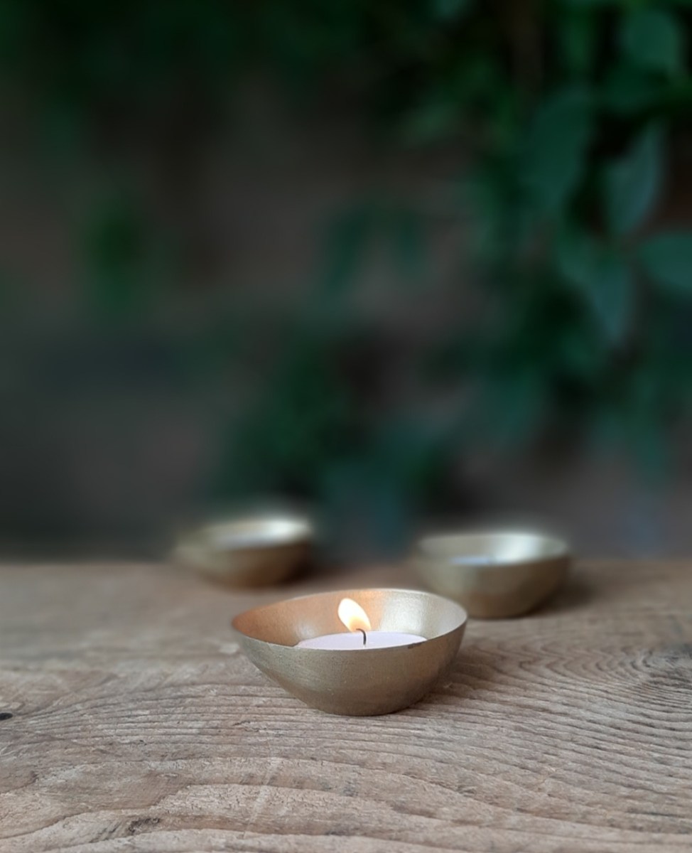 brass tealights for hire in Scotland