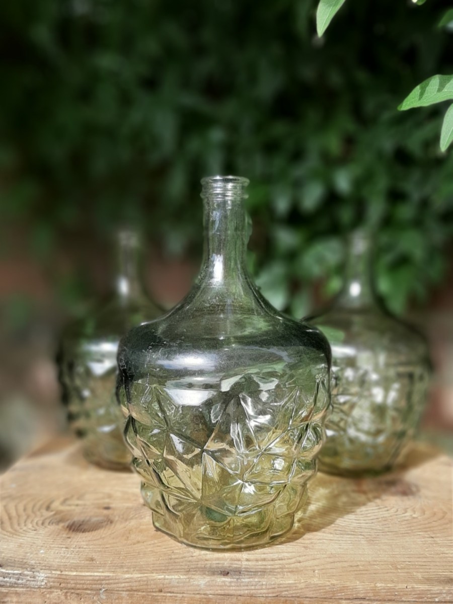 Green glassware hire in Dundee Scotland